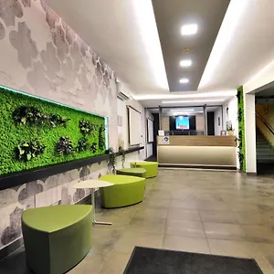 3* Hotel Nederland