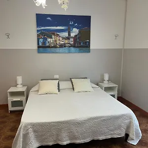 3* Bed and breakfast Airport Venice Diego